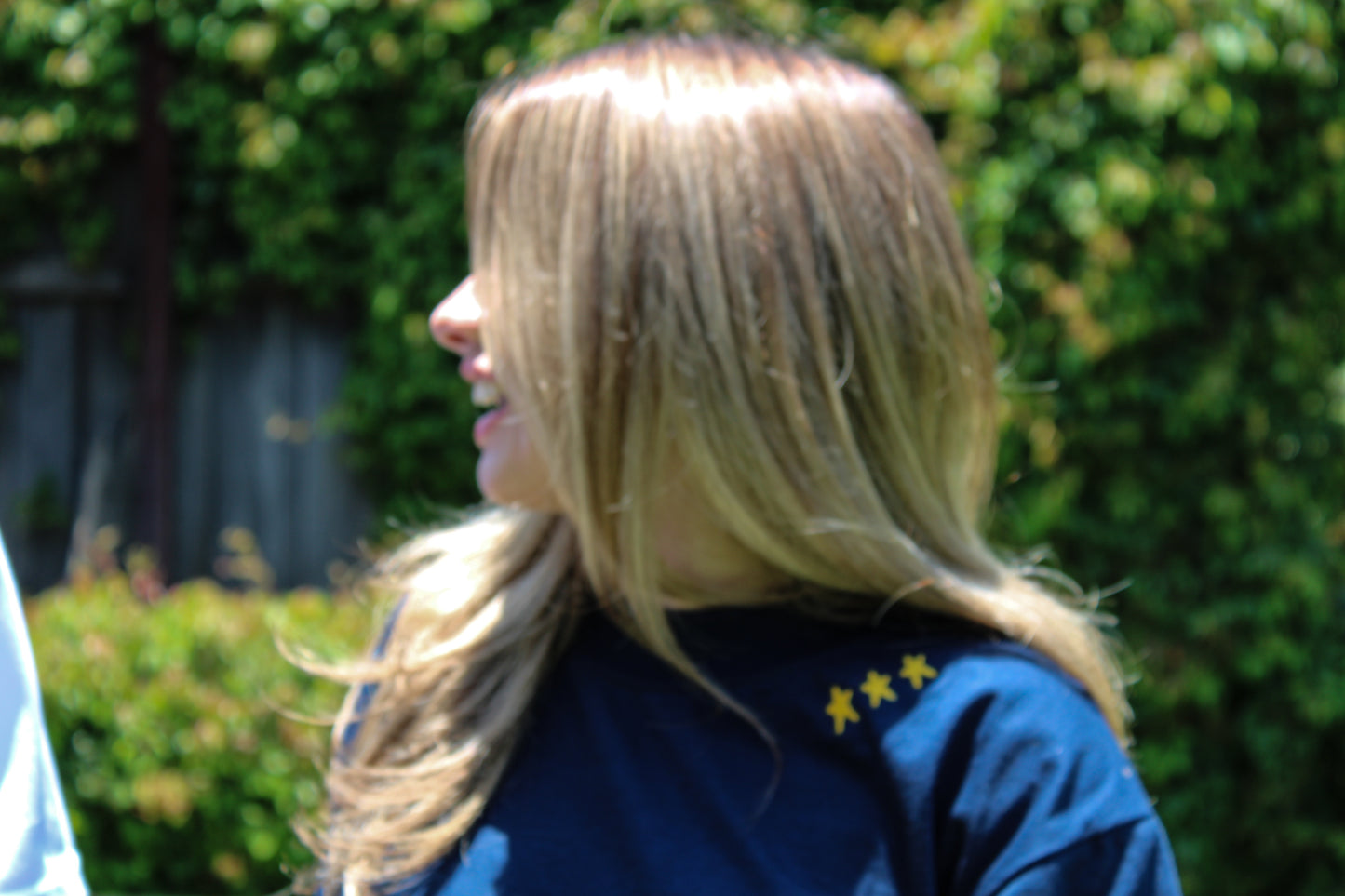STARS TEE AZUL/AMARILLO